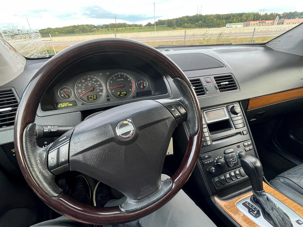 Volvo XC90  2005 Volvo XC90  2005