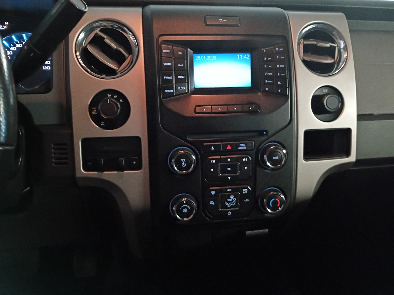 GMC Yukon Denali  2006