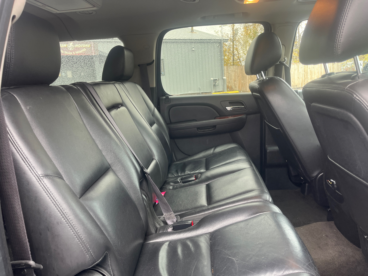 Chevrolet Suburban  2012 Chevrolet Suburban  2012