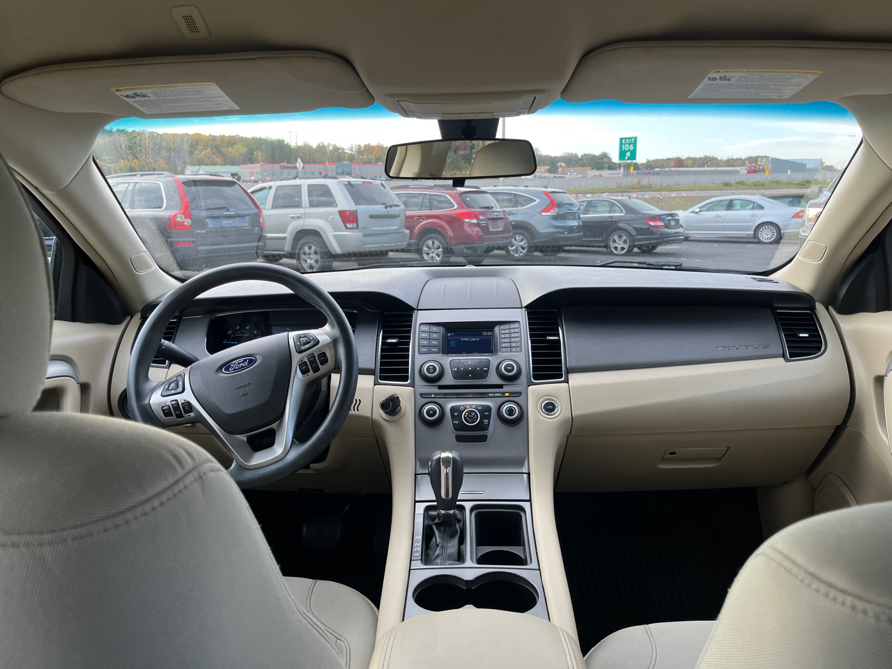 Ford Taurus  2018 Ford Taurus  2018