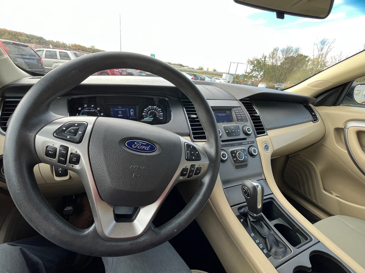 Ford Taurus  2018 Ford Taurus  2018