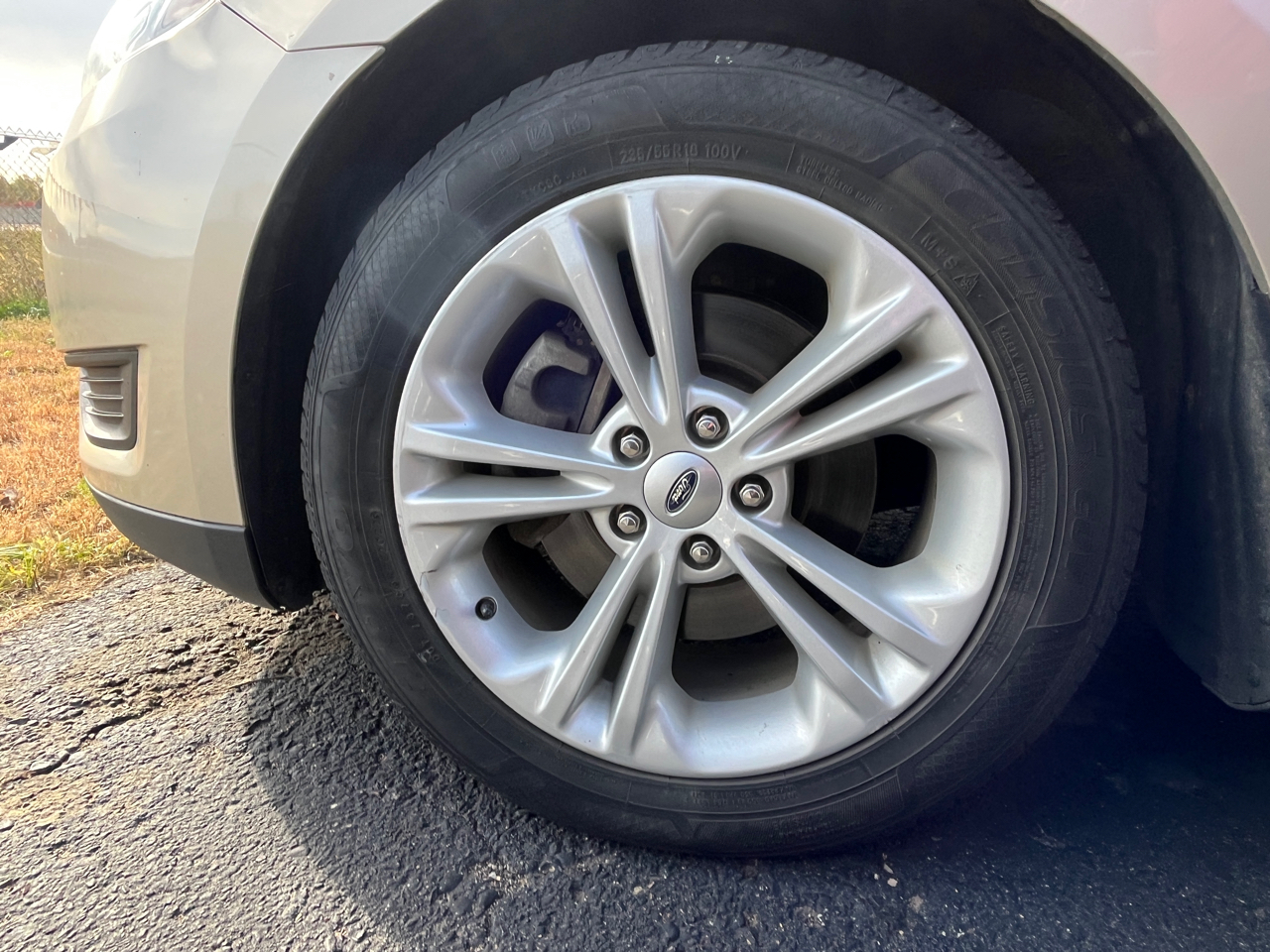 Ford Taurus  2018 Ford Taurus  2018