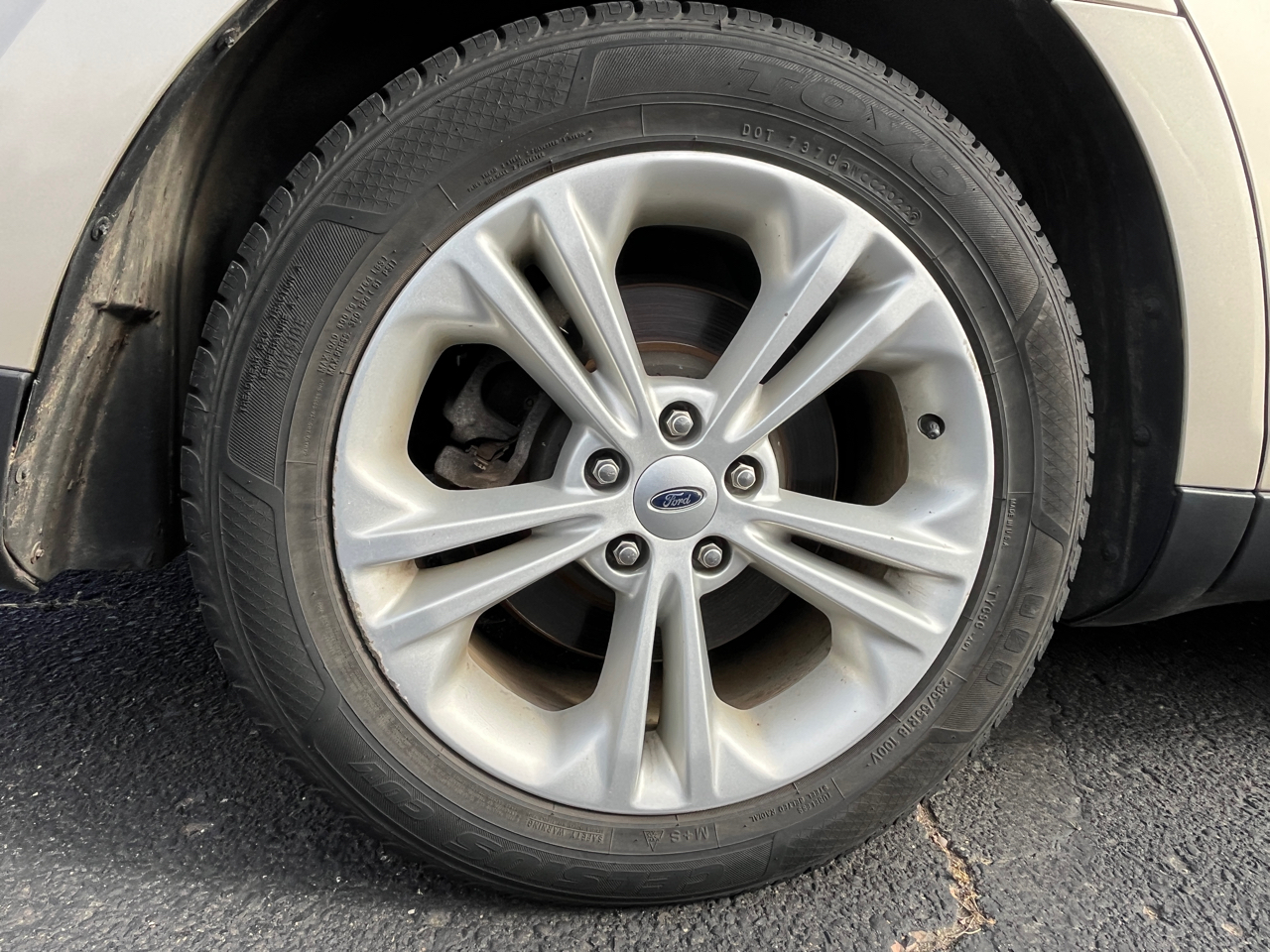 Ford Taurus  2018 Ford Taurus  2018