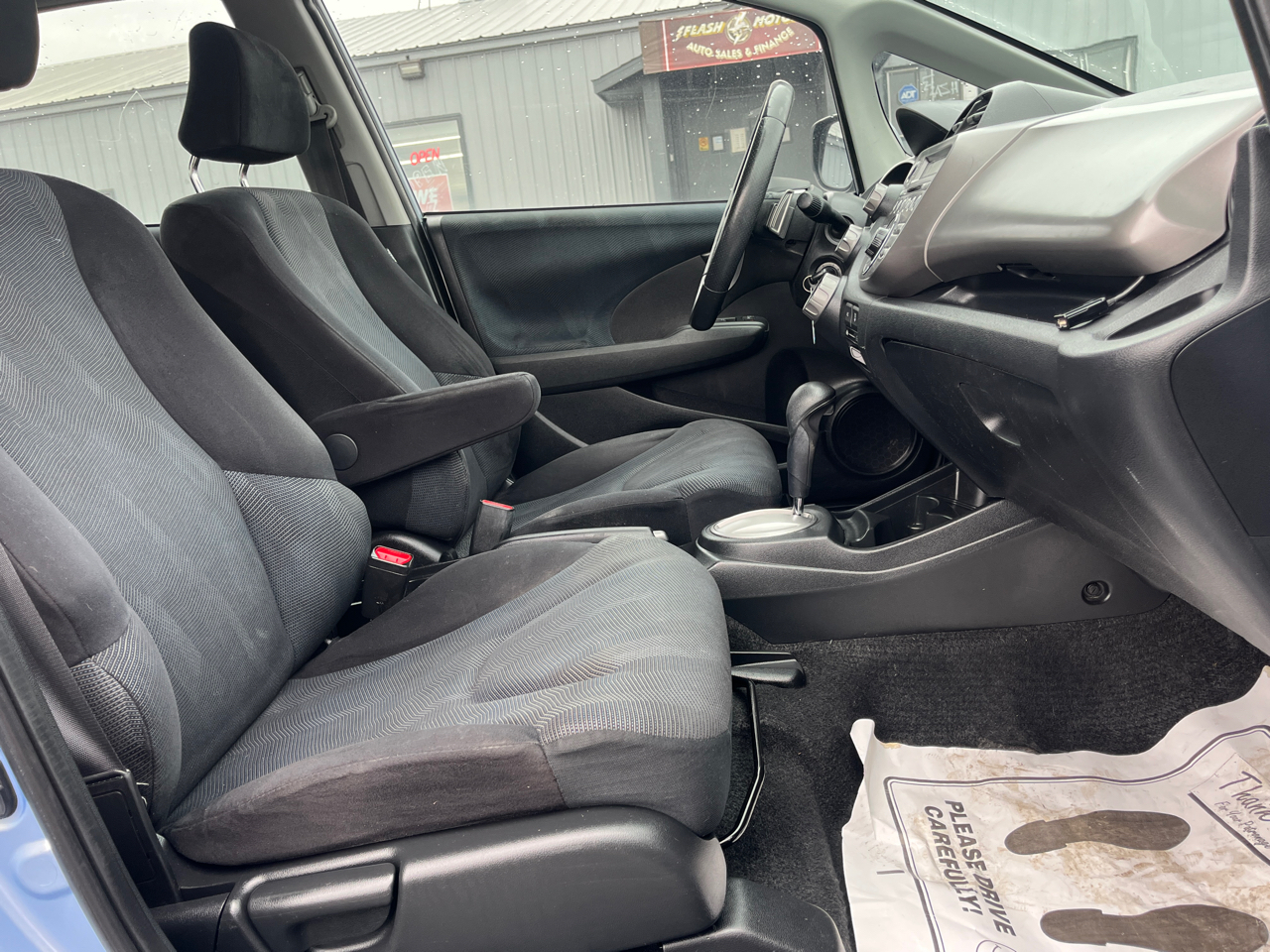 Honda Fit Sport 4D Hatchback 2009 Honda Fit Sport 4D Hatchback 2009