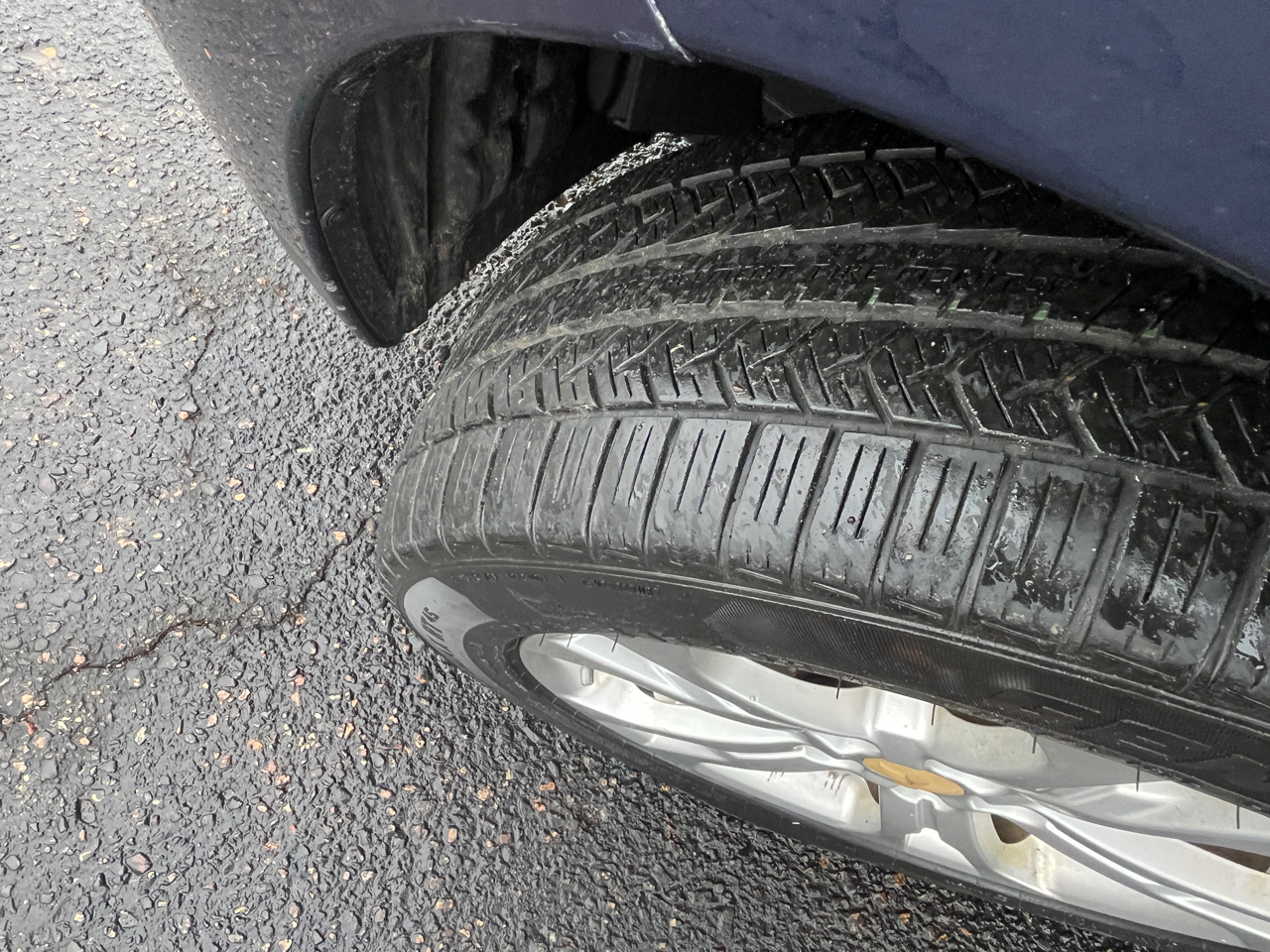 Mitsubishi Outlander  2014