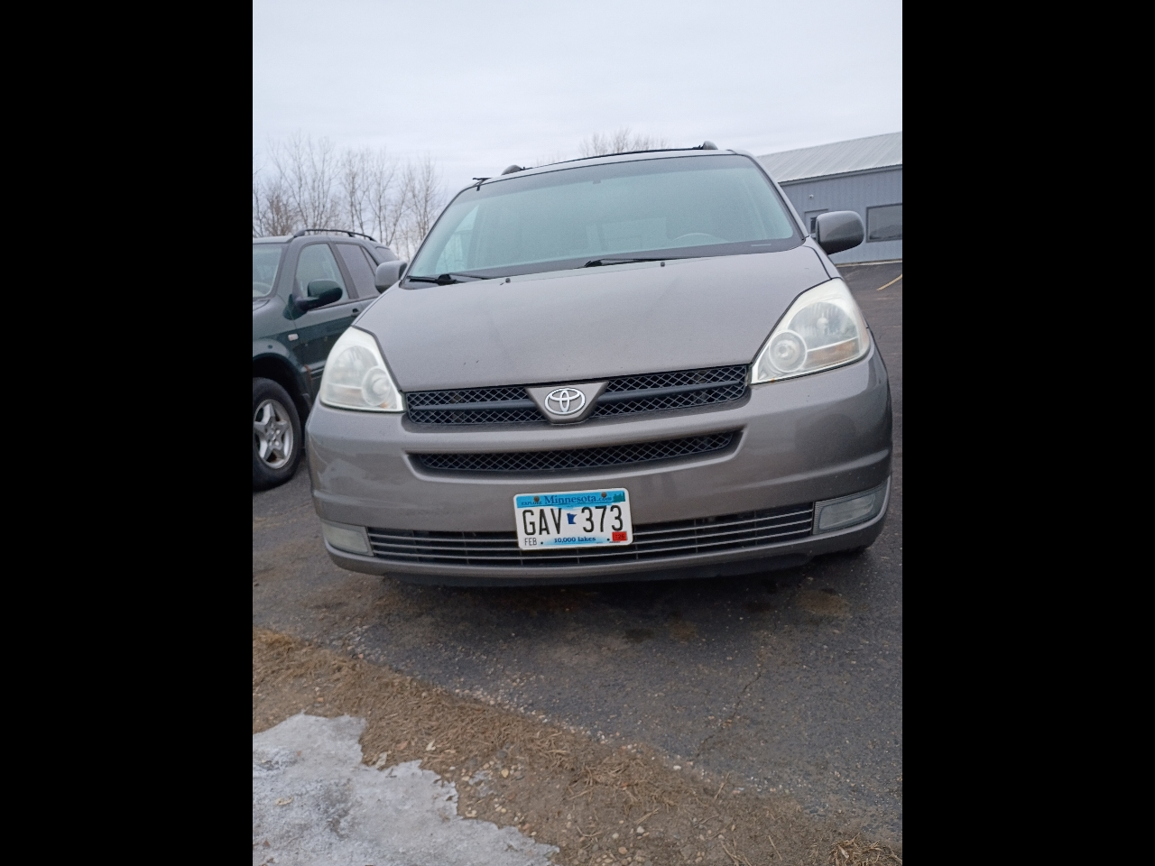 Toyota Sienna XLE AWD 2004