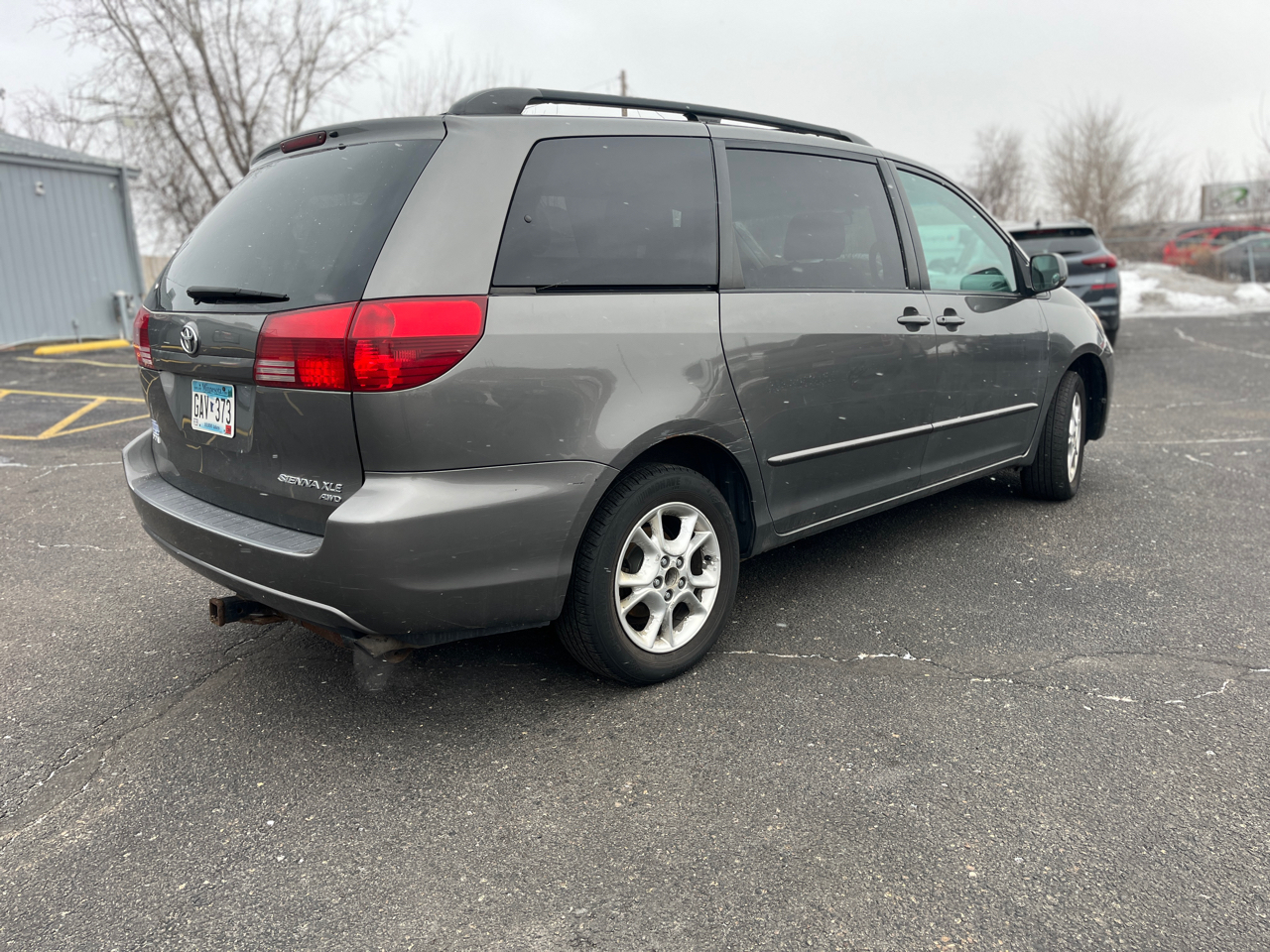 Toyota Sienna XLE AWD 2004