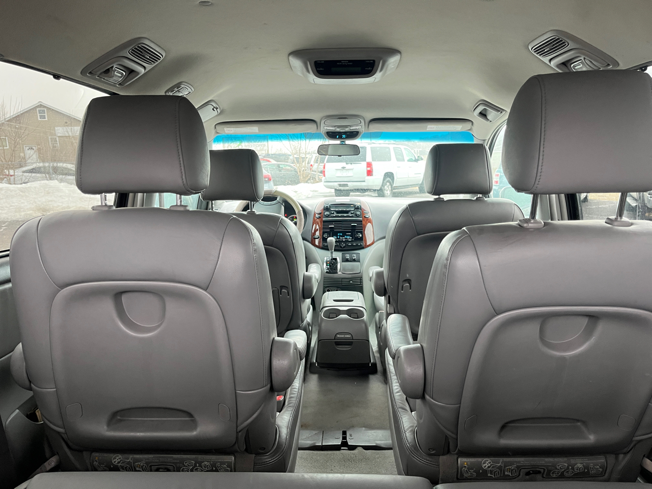 Toyota Sienna XLE AWD 2004