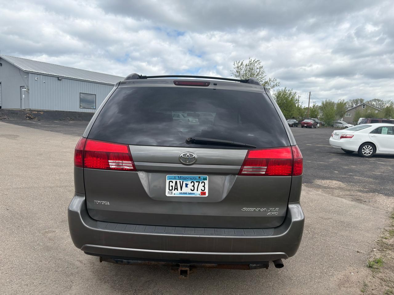 Toyota Sienna 5dr XLE AWD (Natl) 2004
