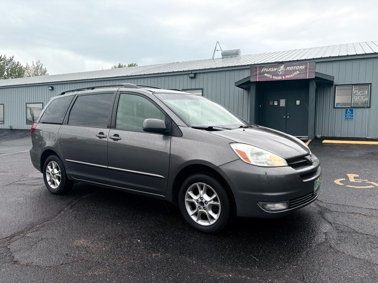 2004 Toyota Sienna 5dr XLE AWD (Natl)