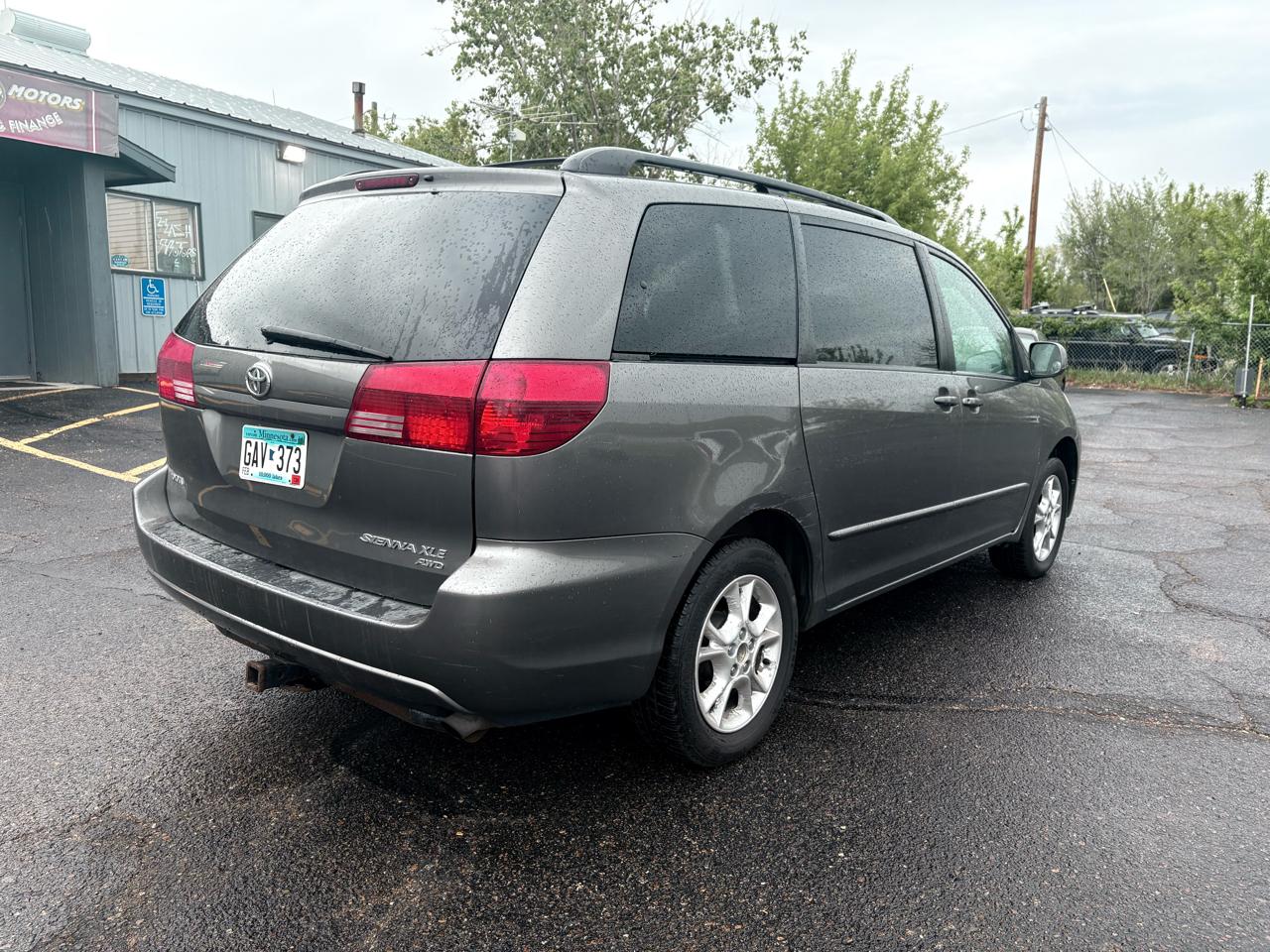 Toyota Sienna 5dr XLE AWD (Natl) 2004
