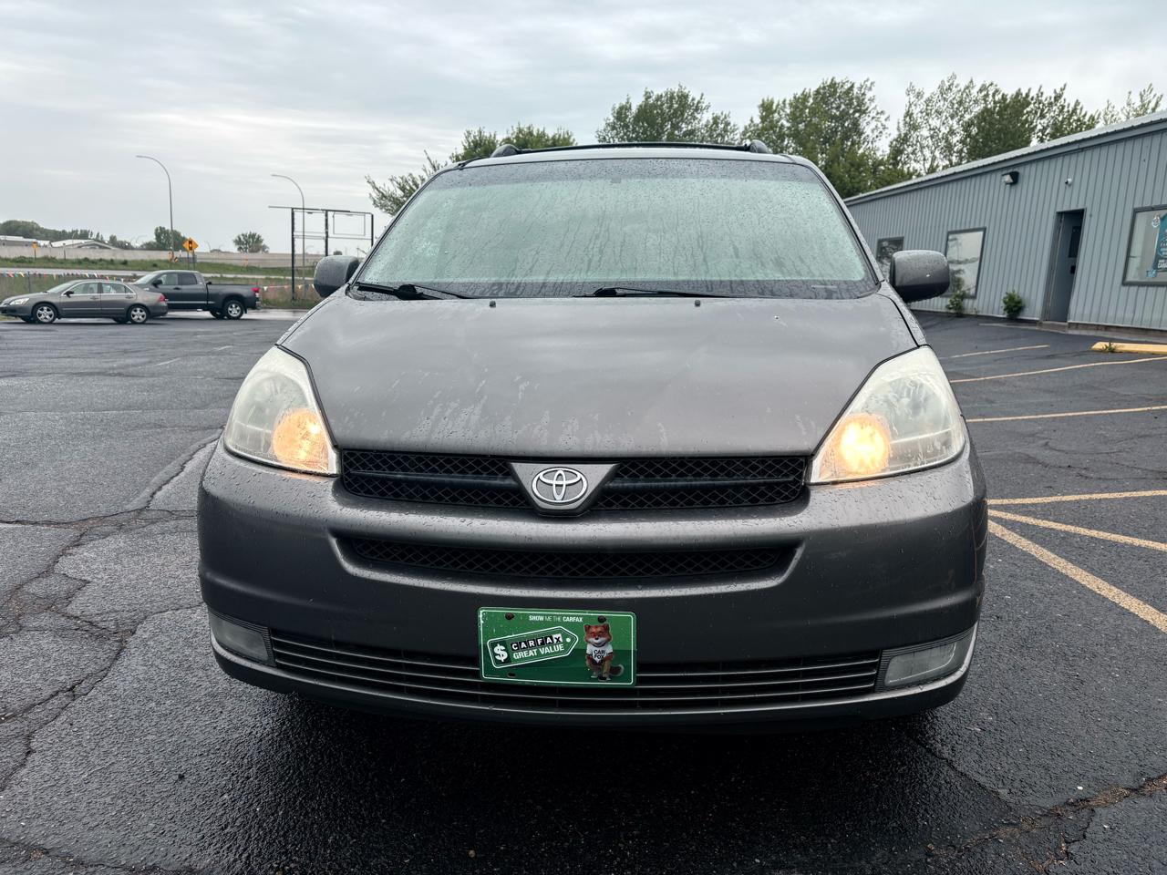 Toyota Sienna 5dr XLE AWD (Natl) 2004