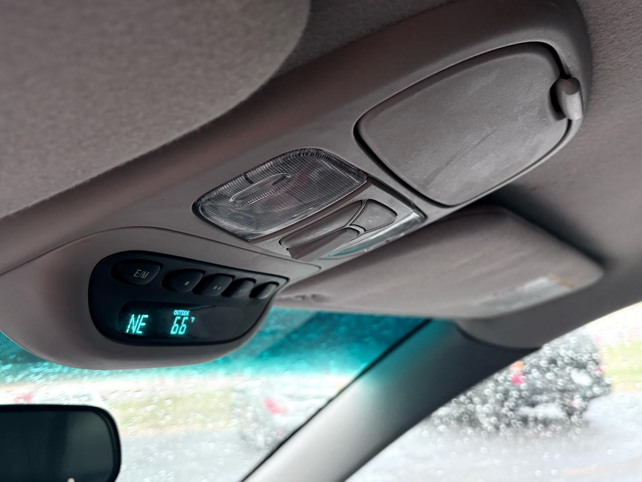Toyota Sienna 5dr XLE AWD (Natl) 2004