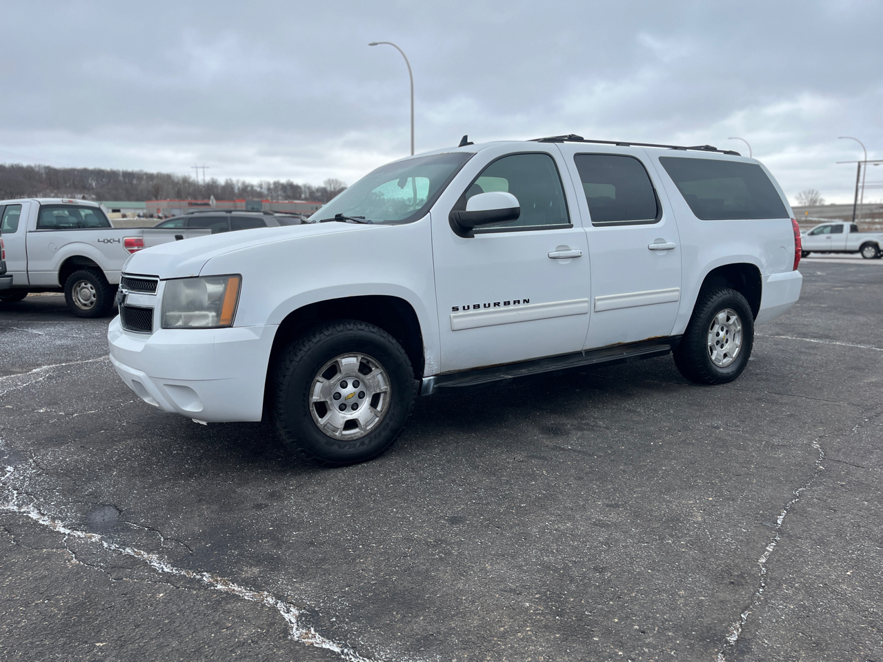 Chevrolet Suburban LT 2011