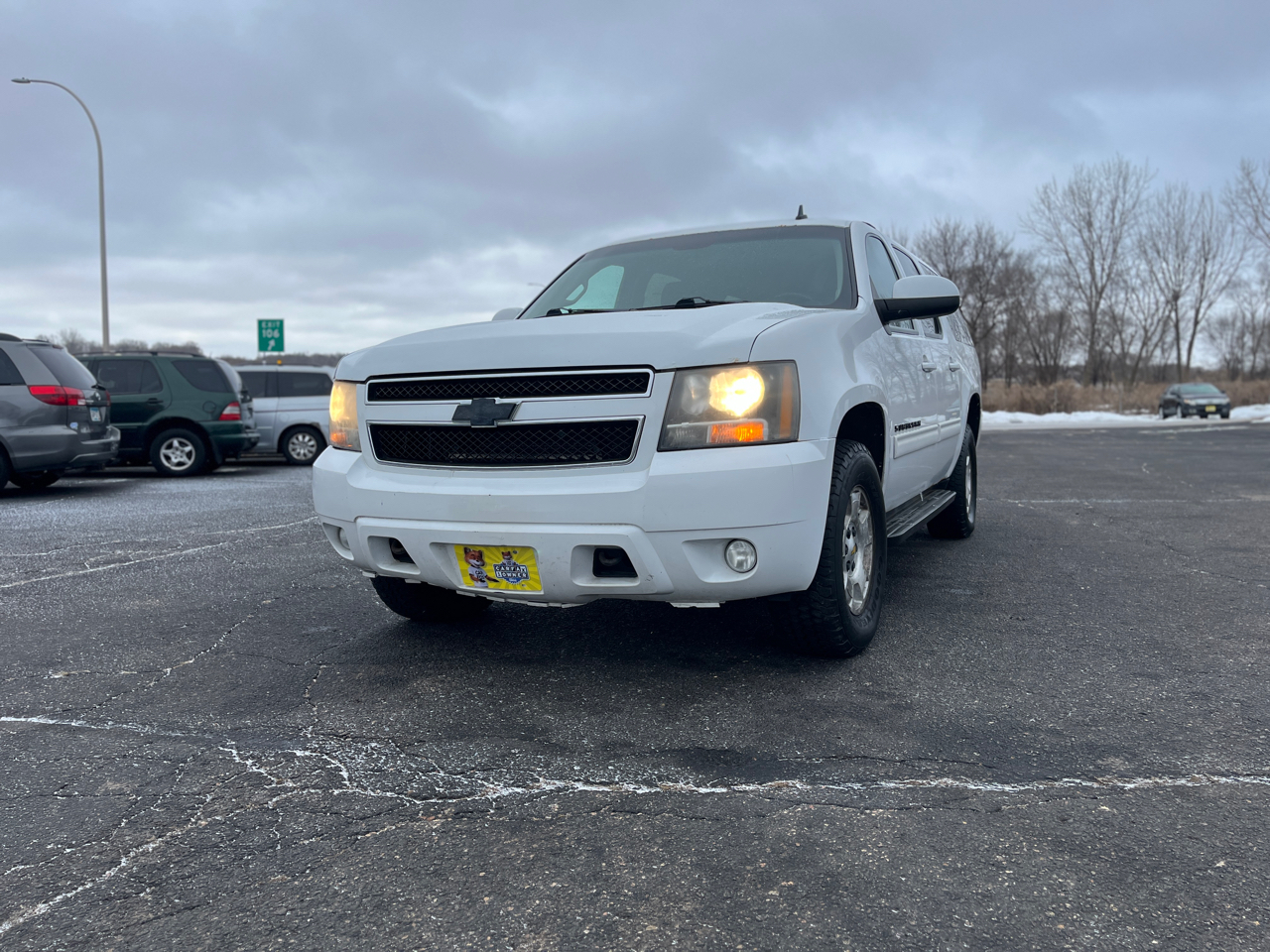 Chevrolet Suburban LT 2011