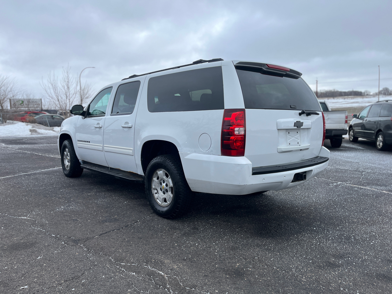 Chevrolet Suburban LT 2011