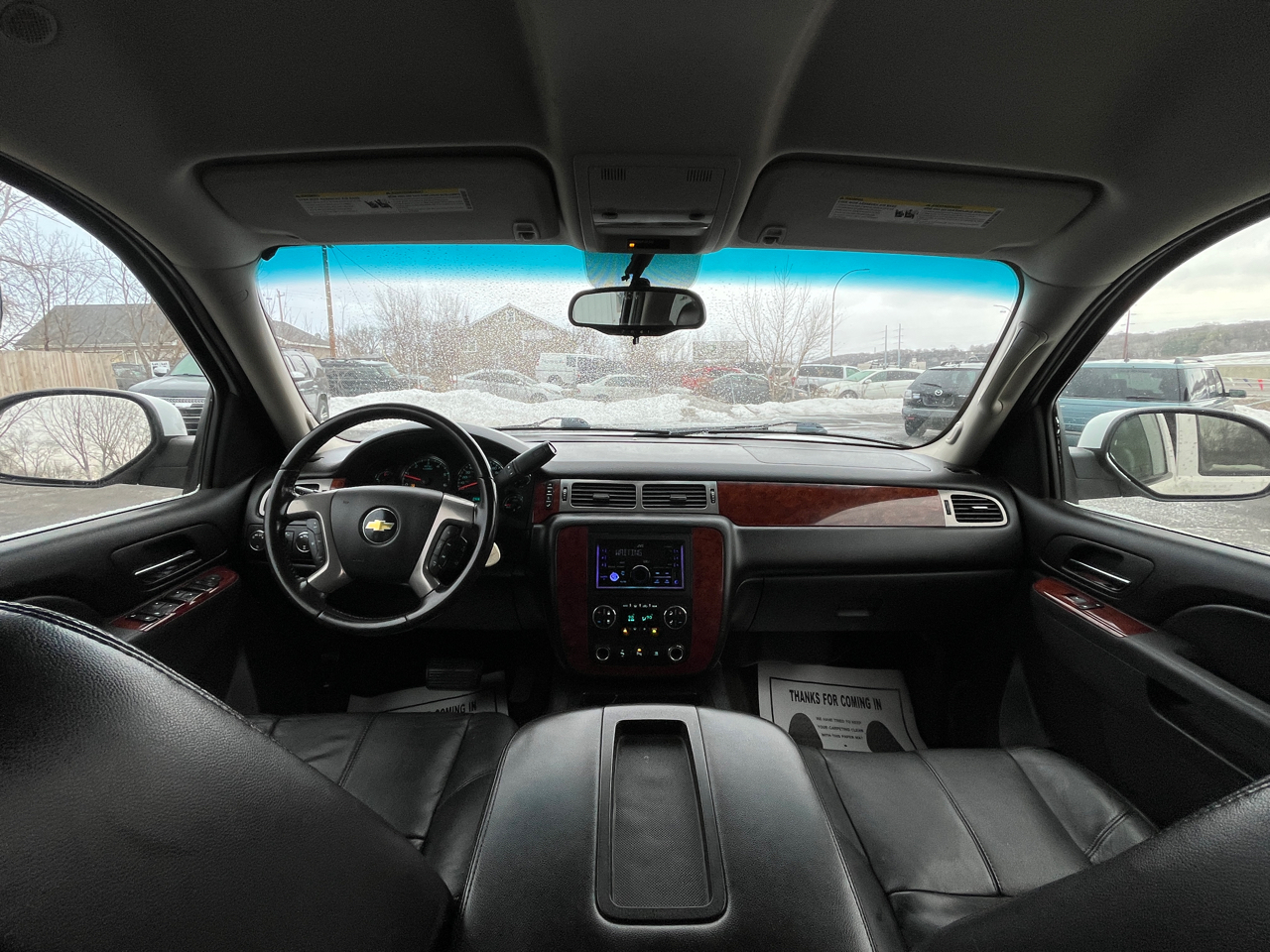 Chevrolet Suburban LT 2011