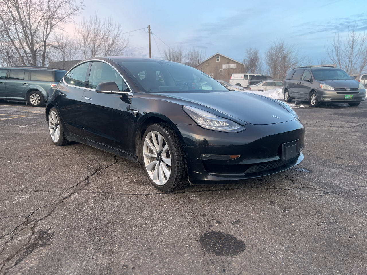 Tesla Model 3  2019