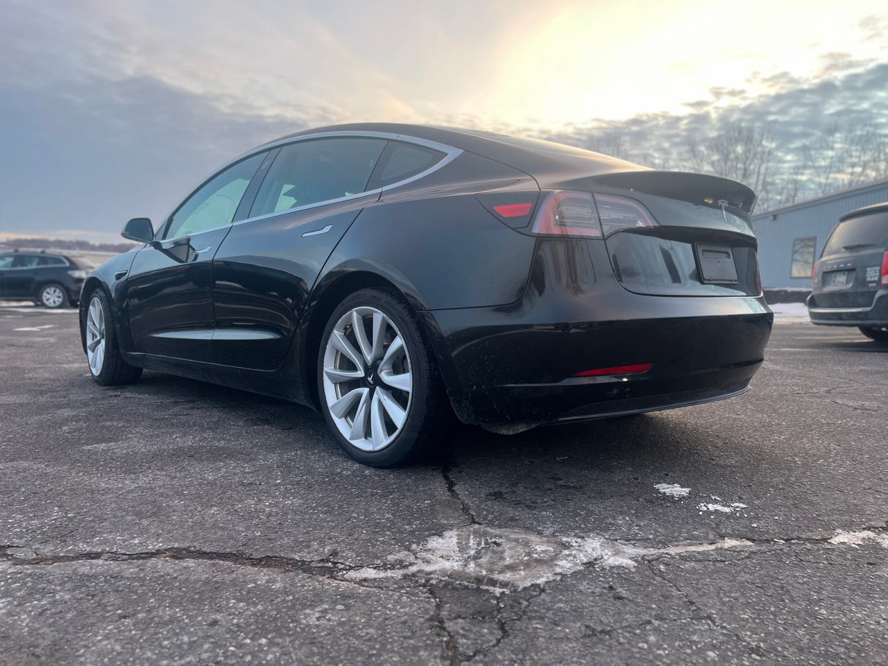 Tesla Model 3  2019