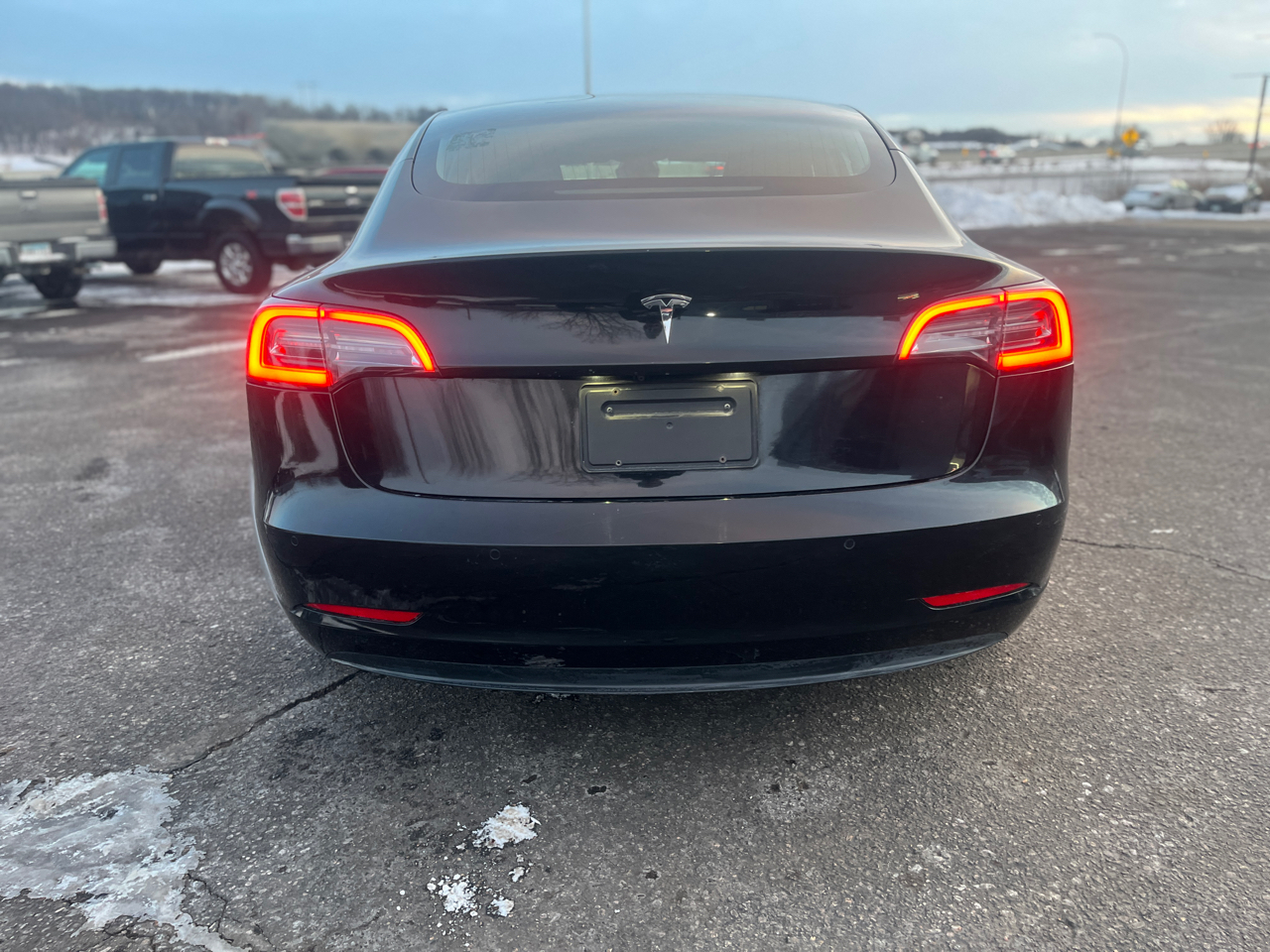 Tesla Model 3  2019