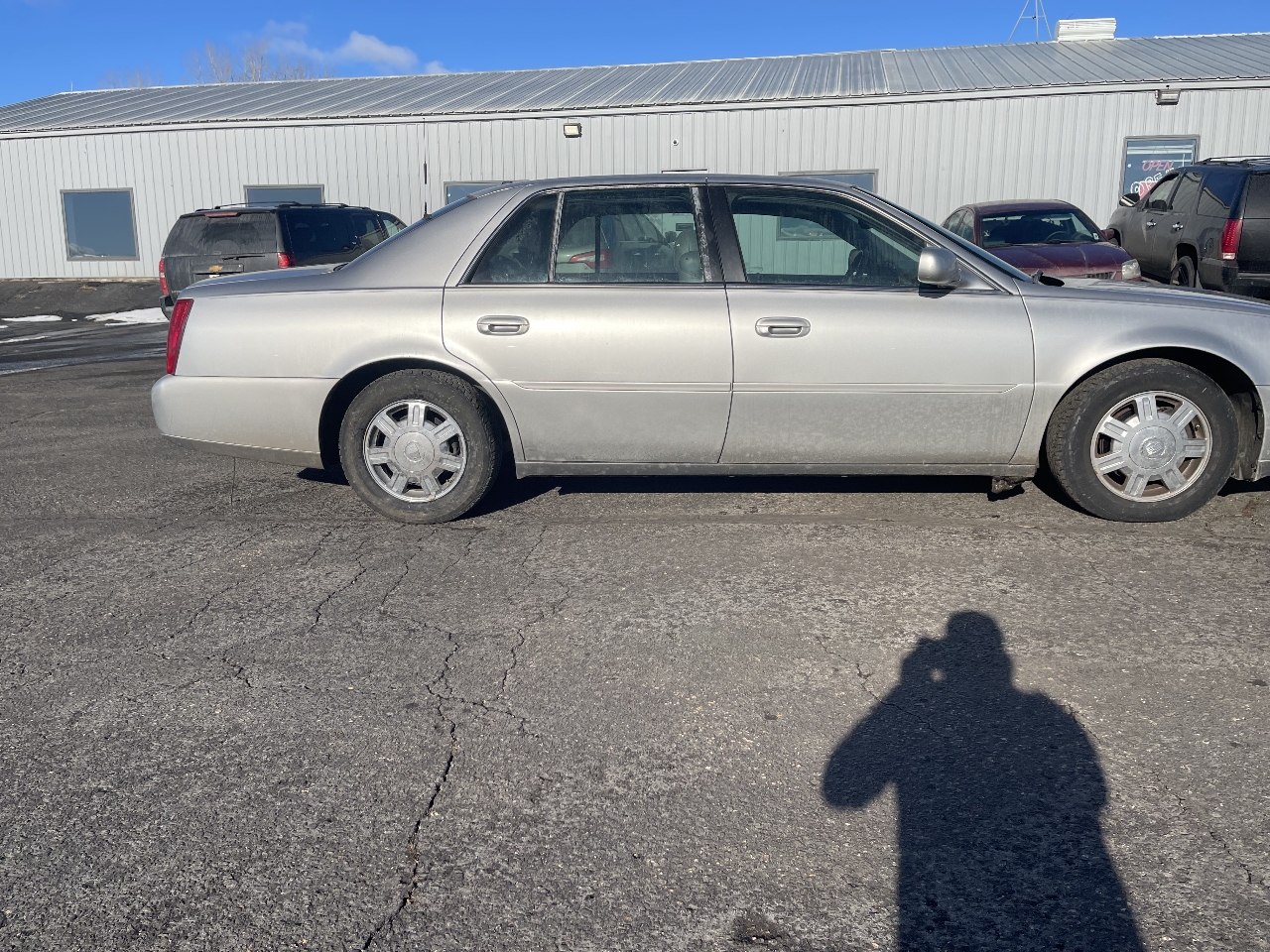 Cadillac DeVille  2004