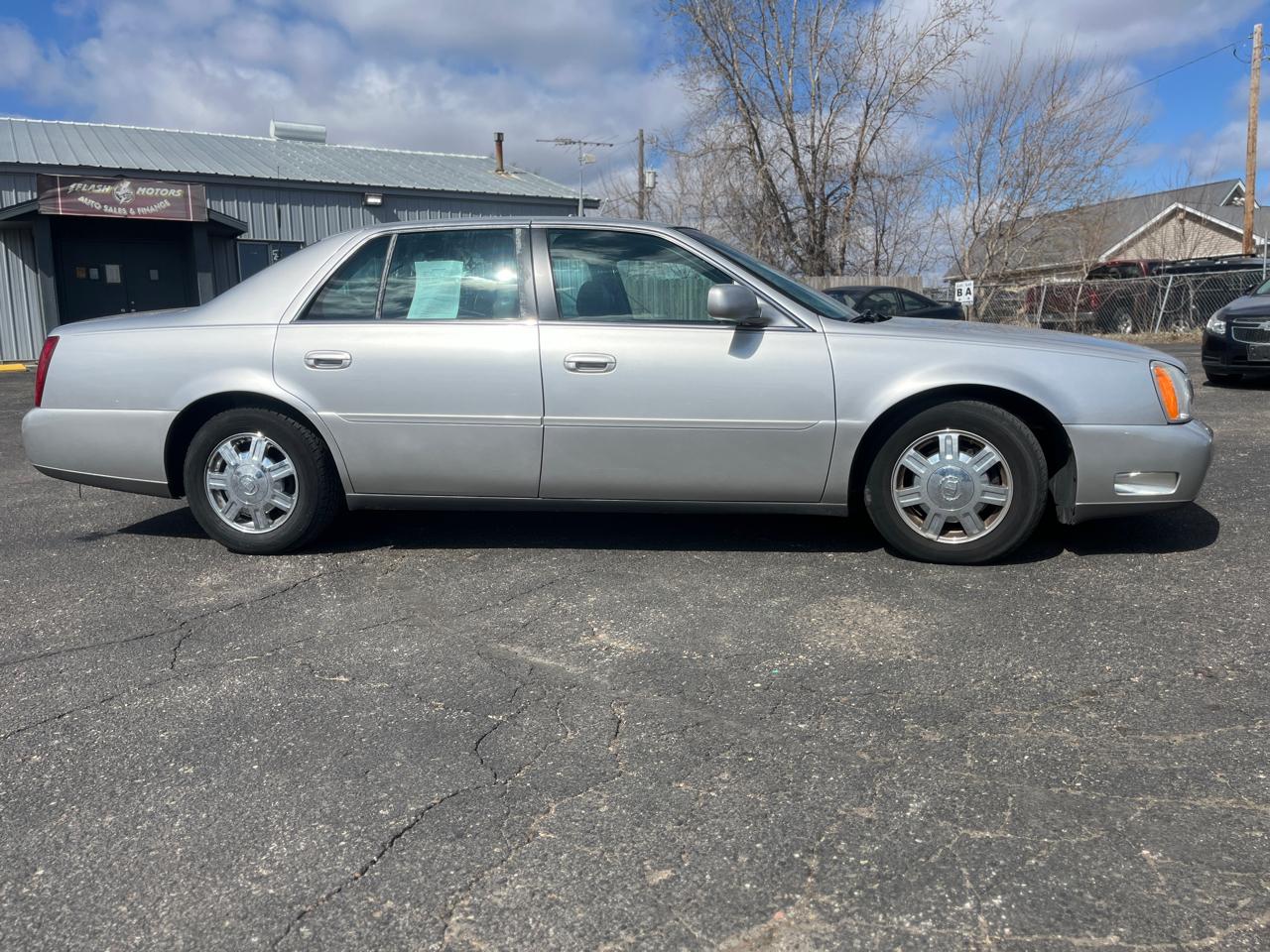 Cadillac DeVille  2004