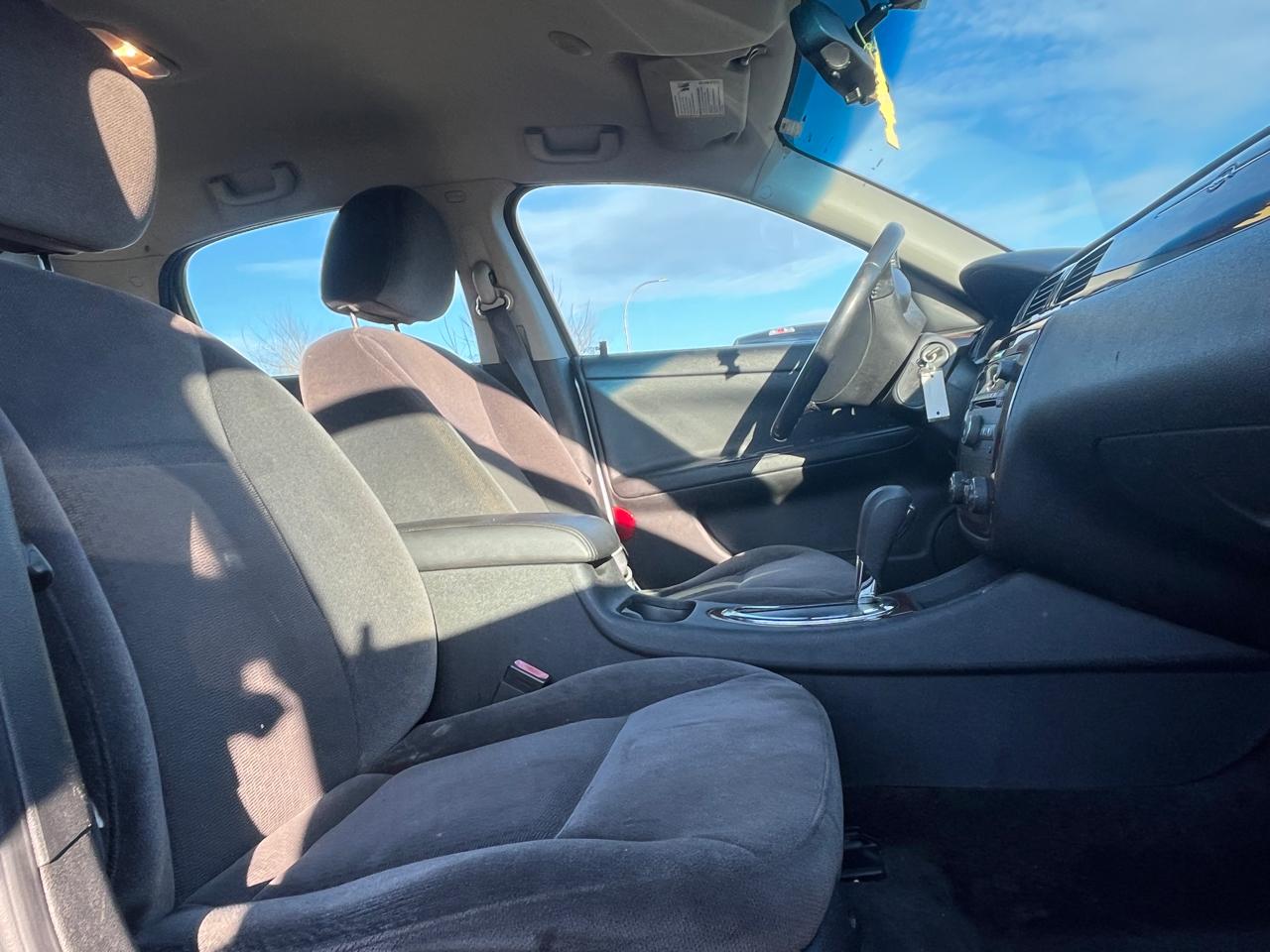 Chevrolet Impala  2011