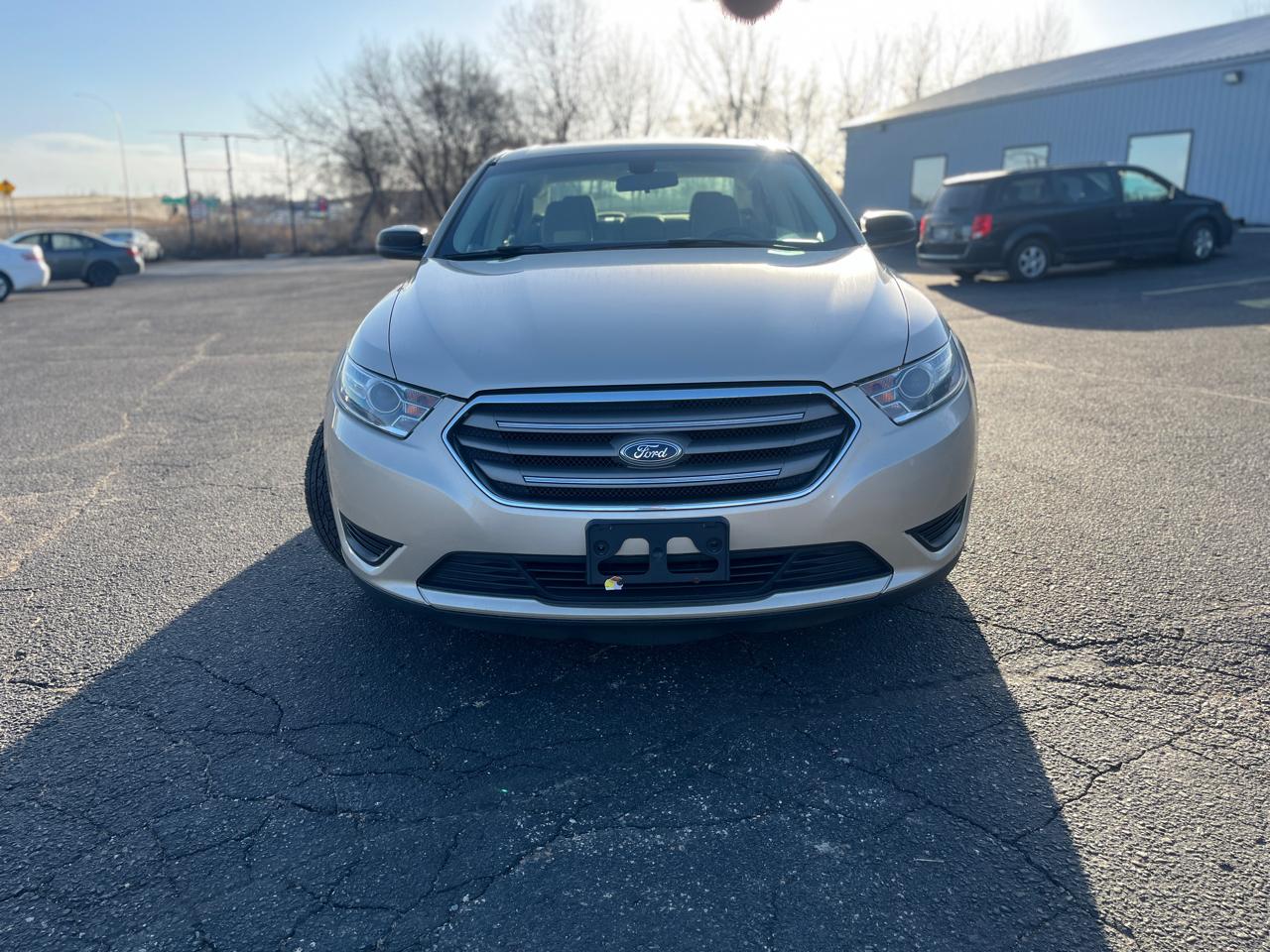 Ford Taurus  2018