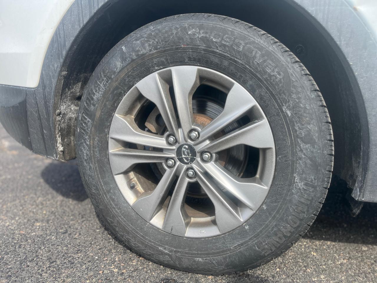 Hyundai Santa Fe  2015