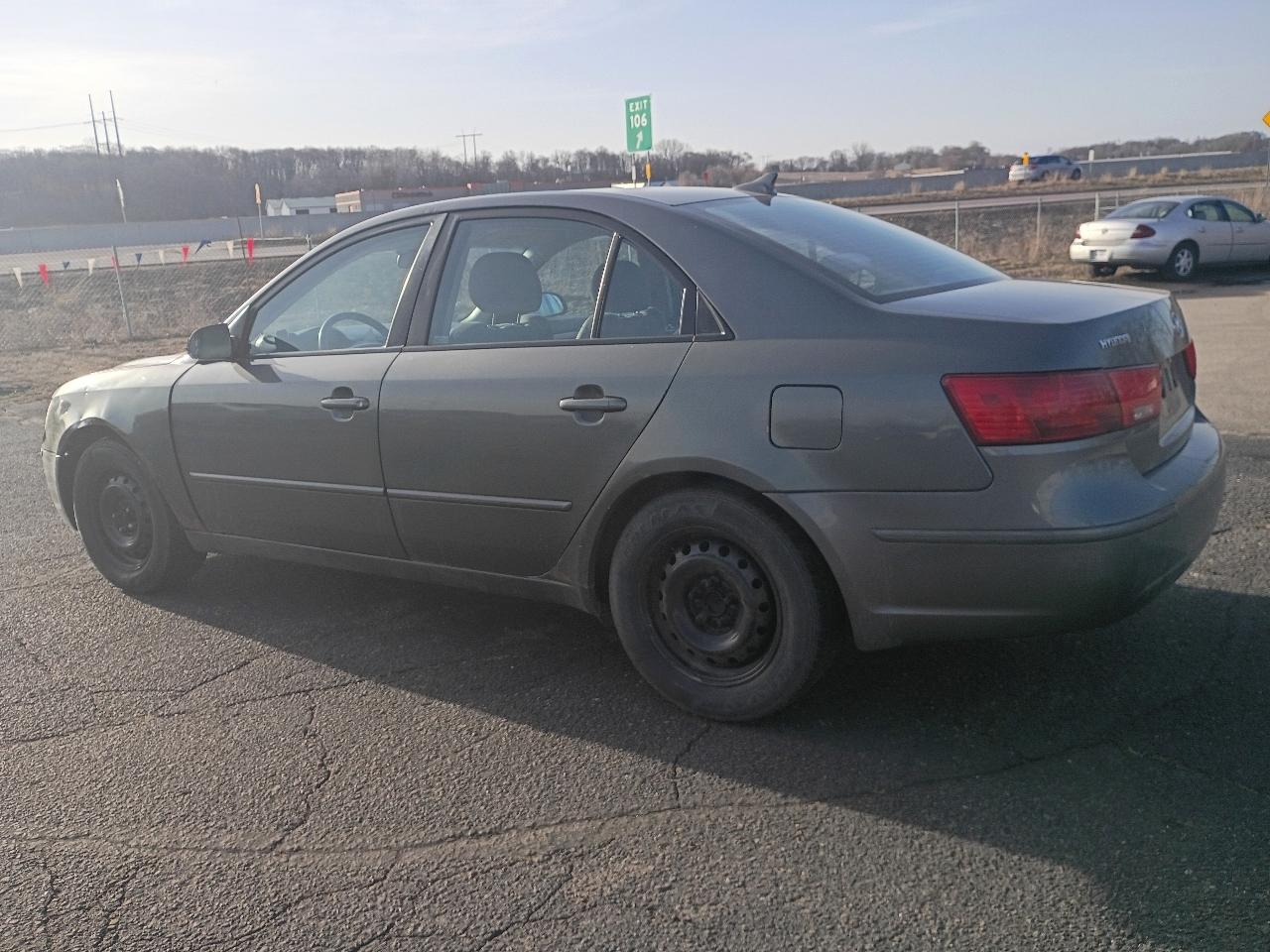 Hyundai Sonata  2010