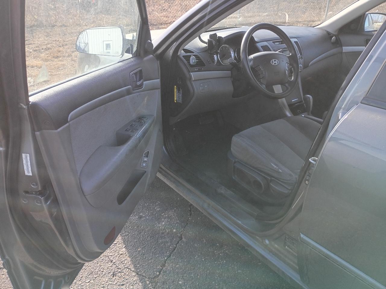 Hyundai Sonata  2010