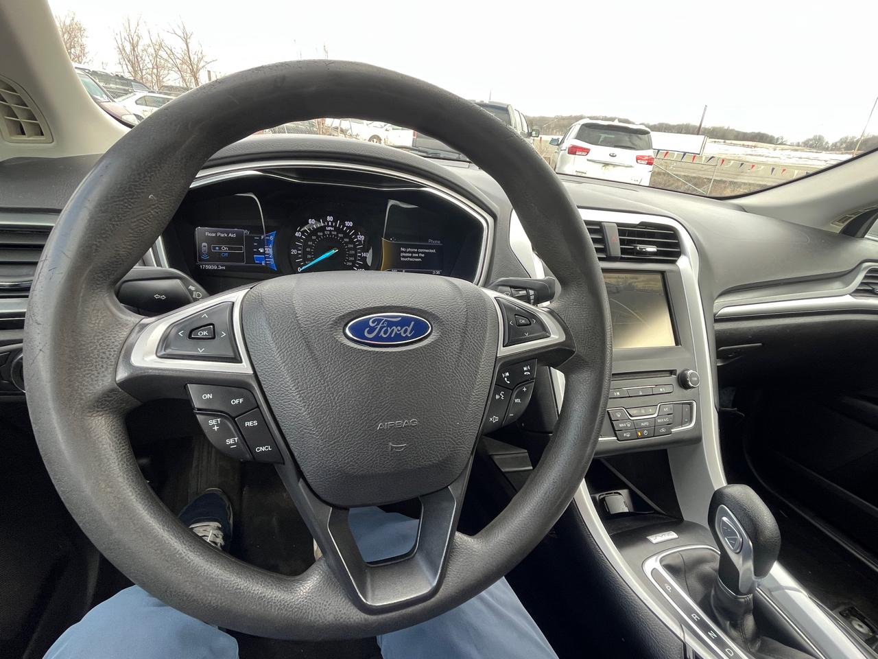 Ford Fusion  2016