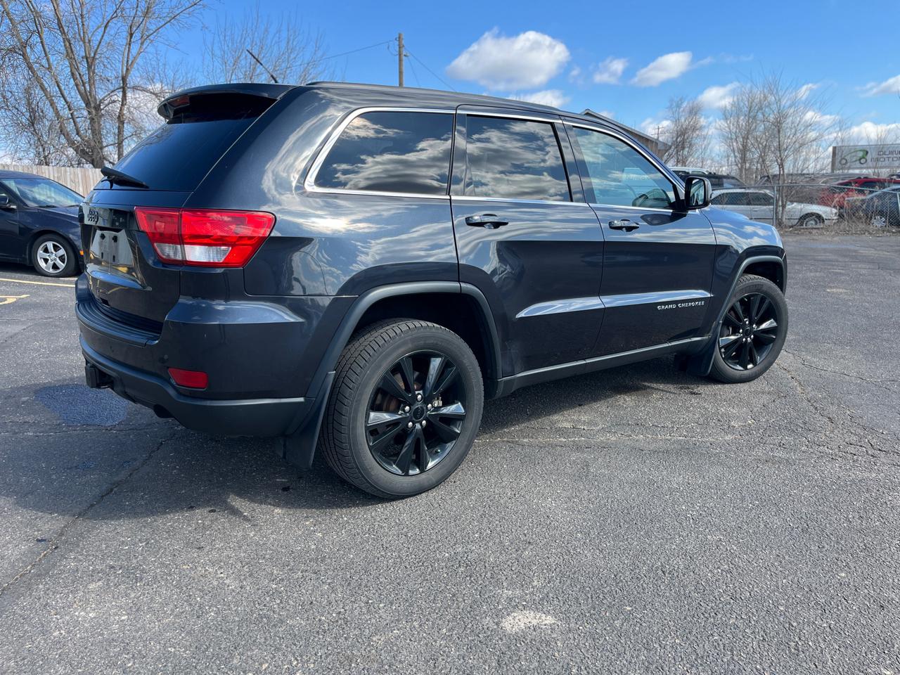Jeep Grand Cherokee  2012