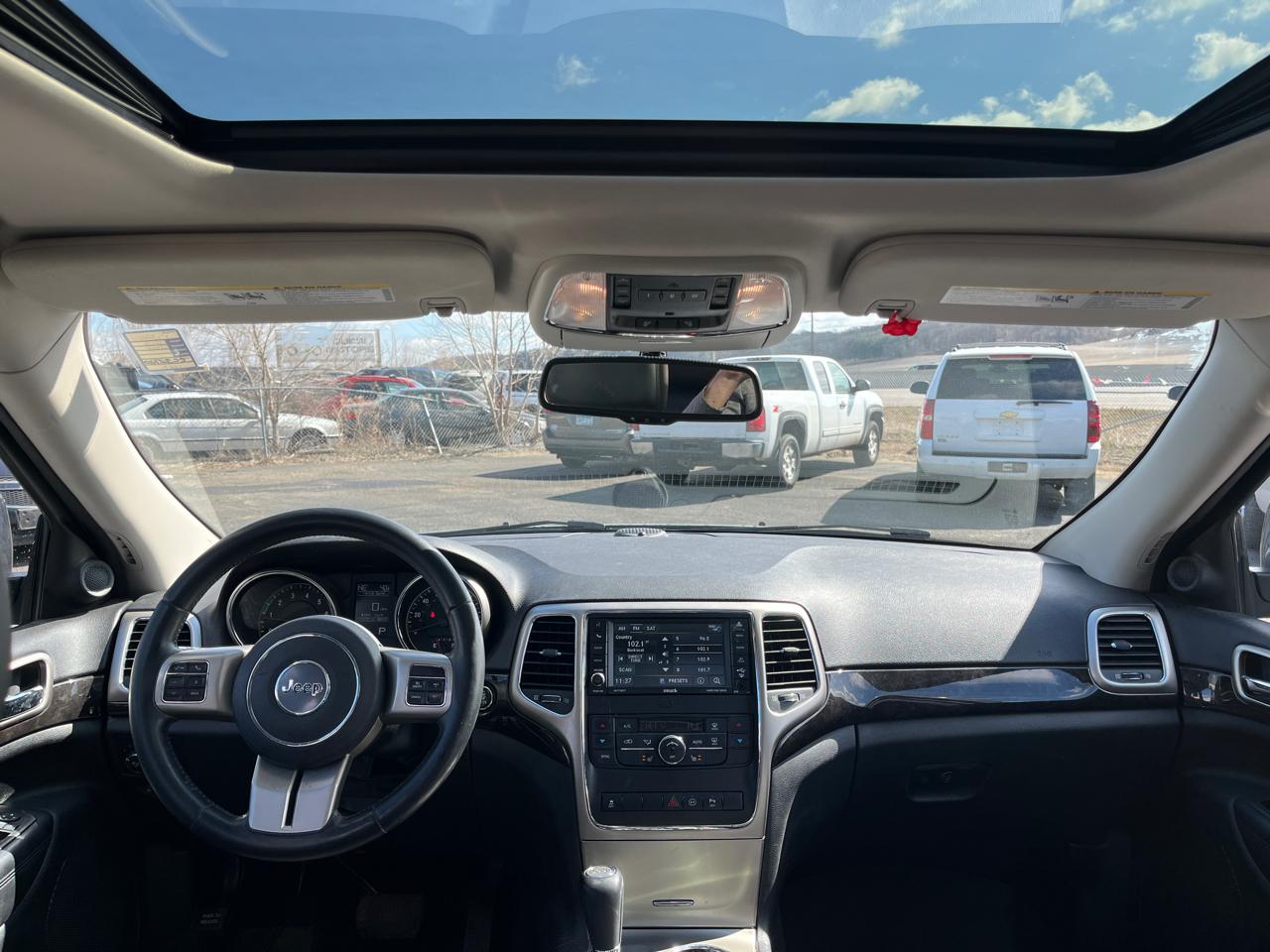 Jeep Grand Cherokee  2012