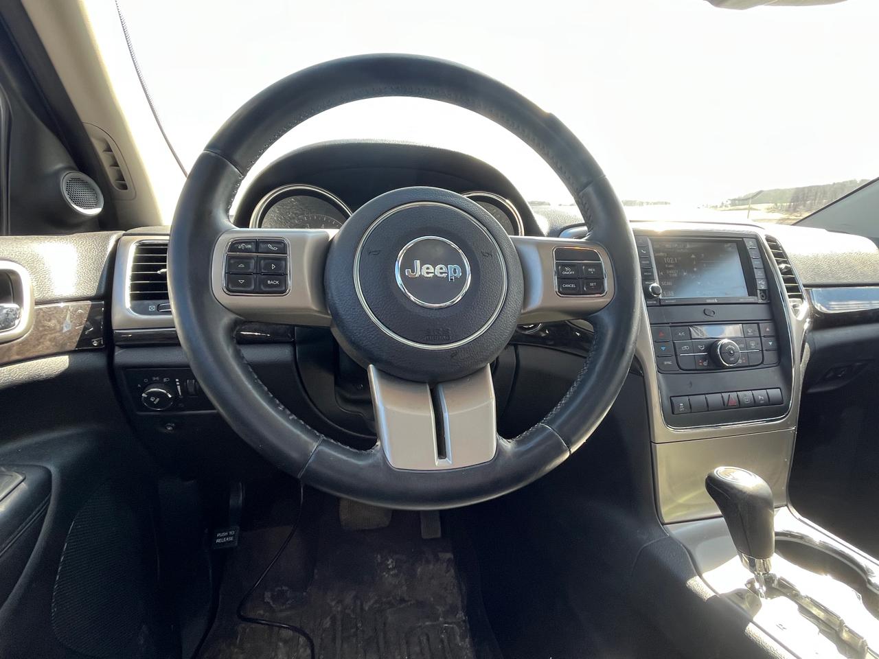 Jeep Grand Cherokee  2012