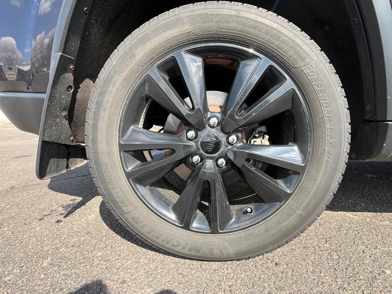 Jeep Grand Cherokee  2012