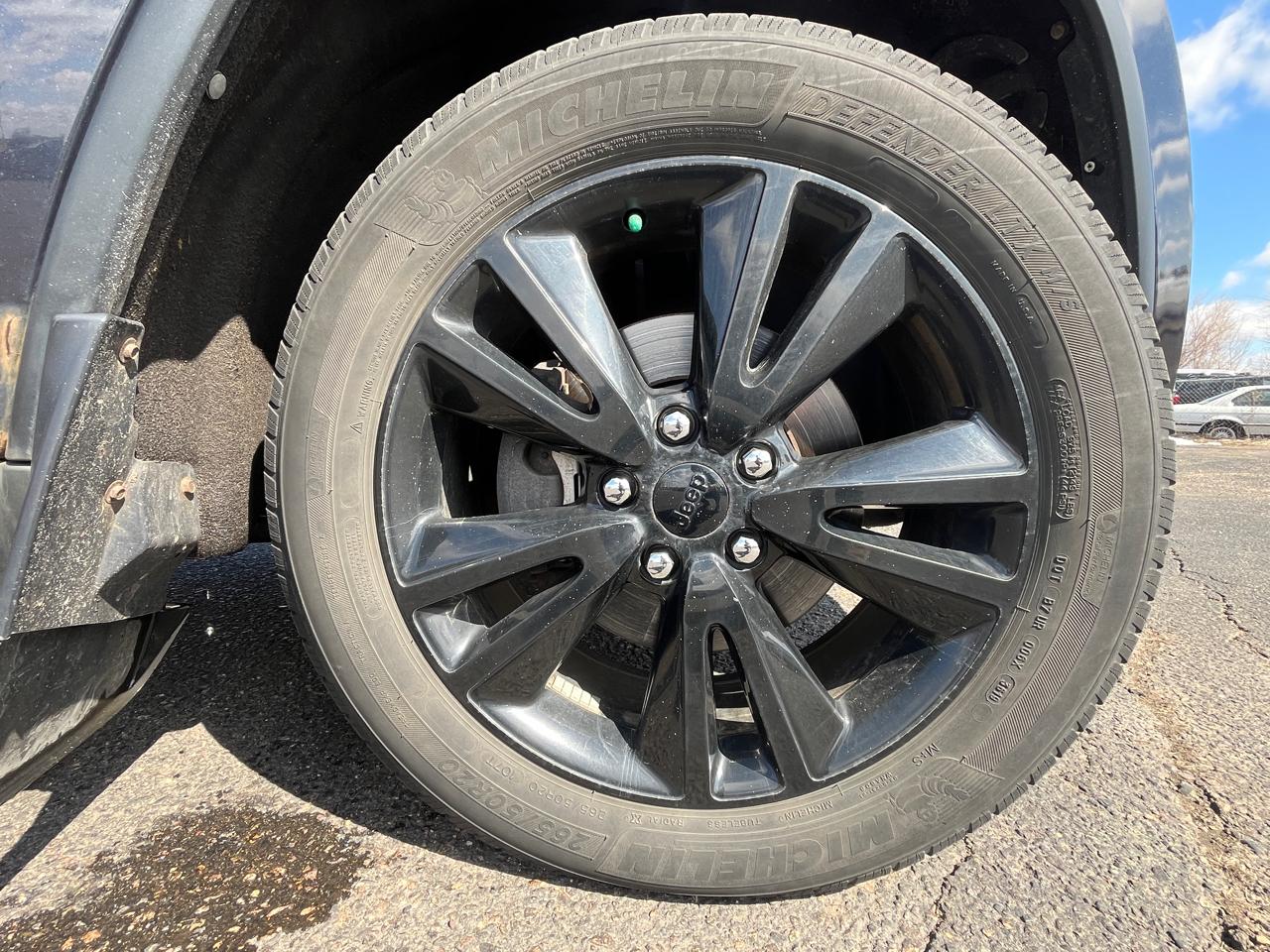 Jeep Grand Cherokee  2012