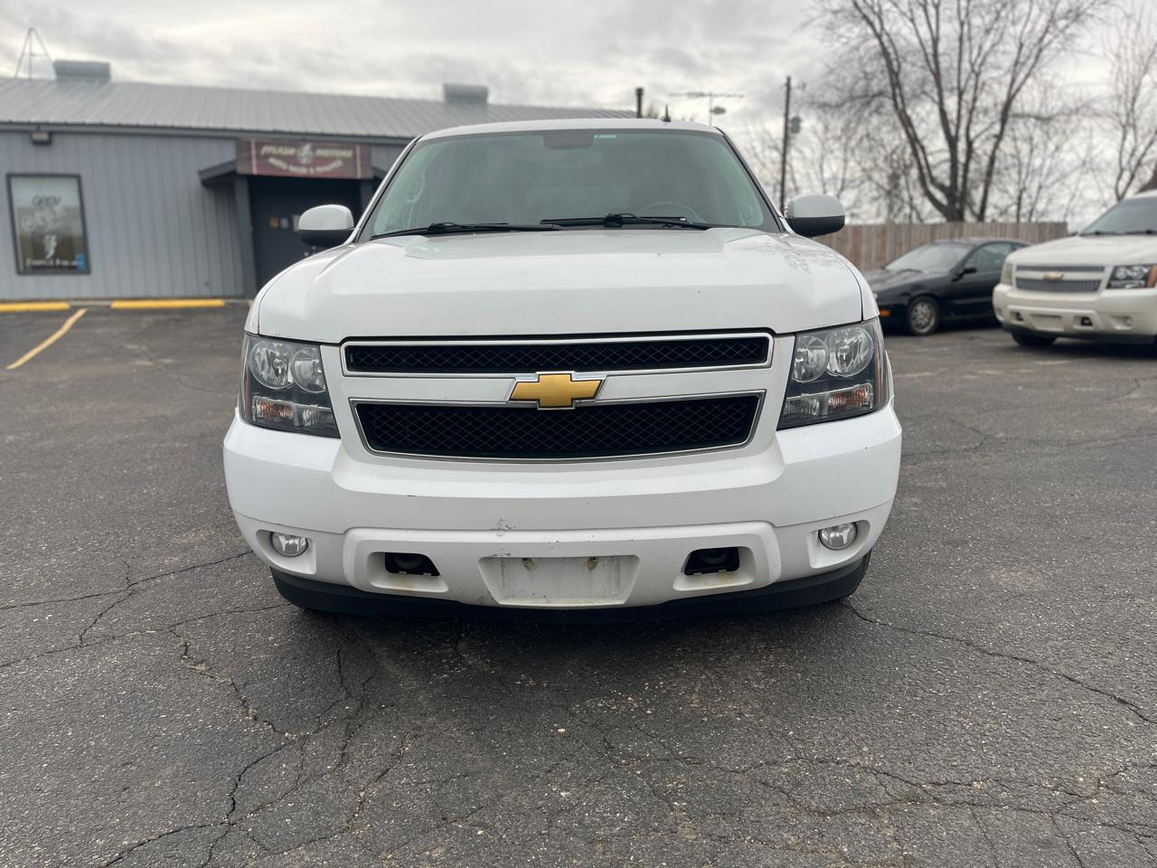 Chevrolet Tahoe  2013