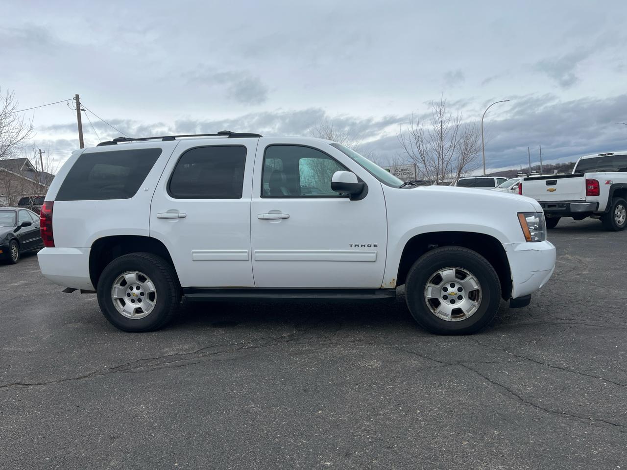 Chevrolet Tahoe  2013