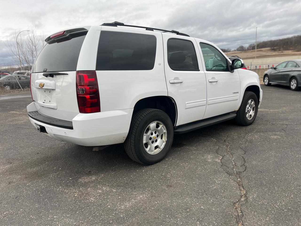 Chevrolet Tahoe  2013