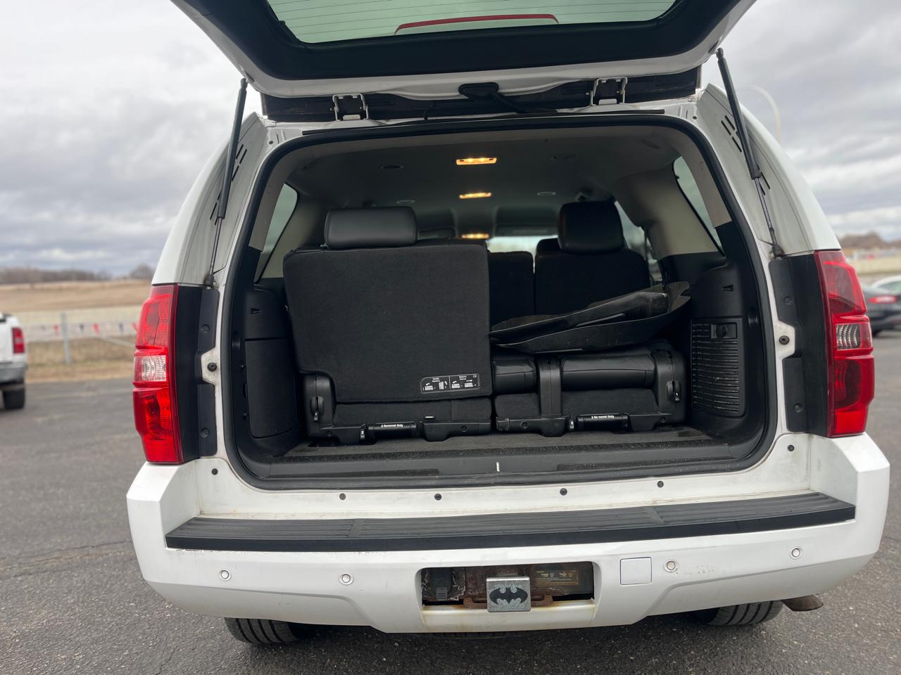 Chevrolet Tahoe  2013