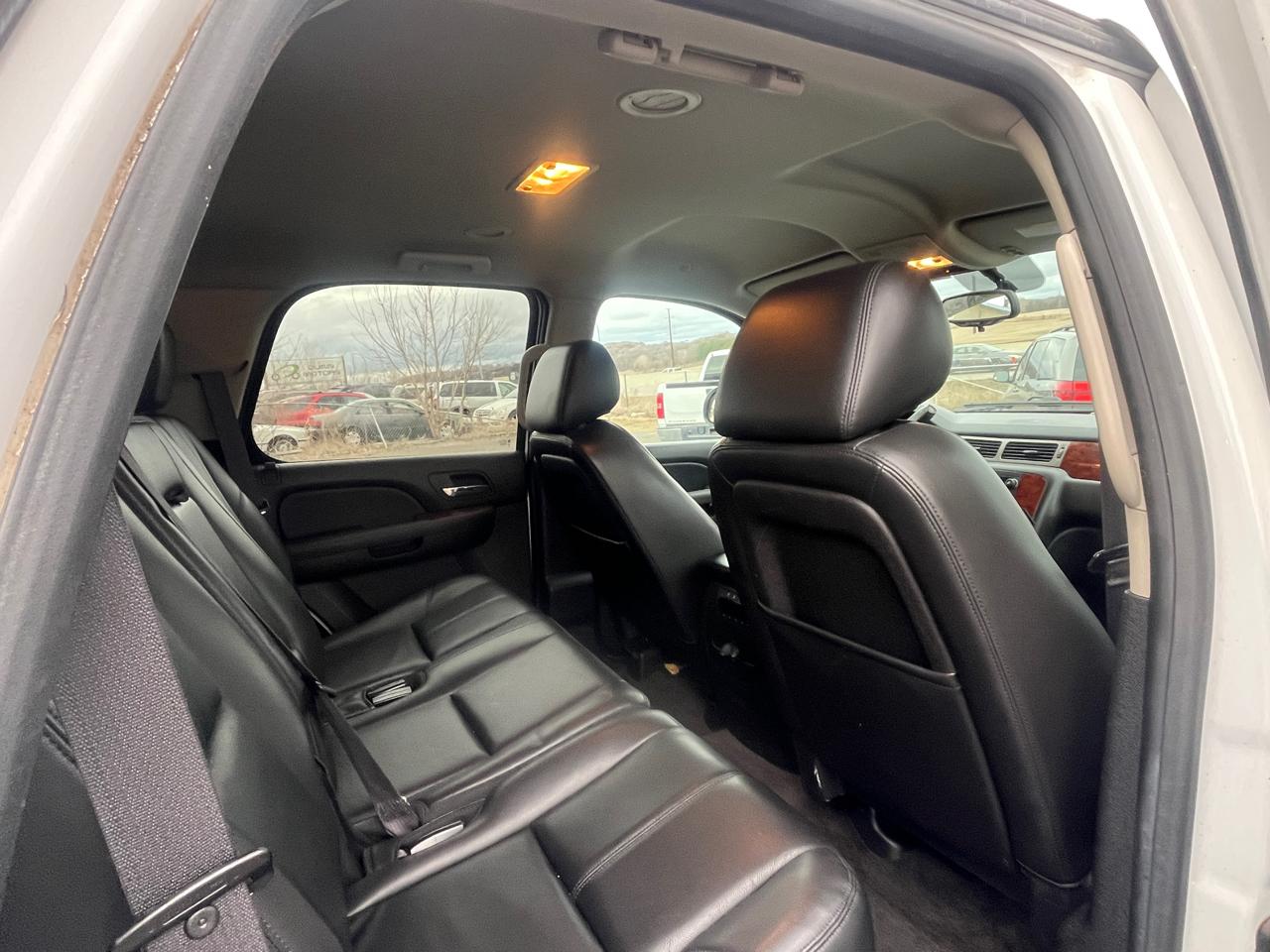 Chevrolet Tahoe  2013