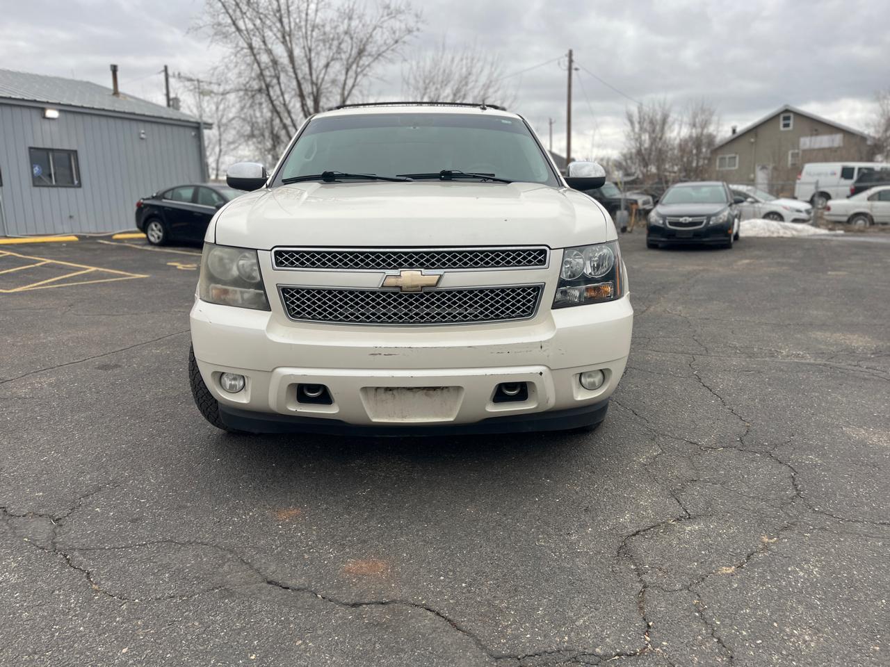 Chevrolet Avalanche  2011