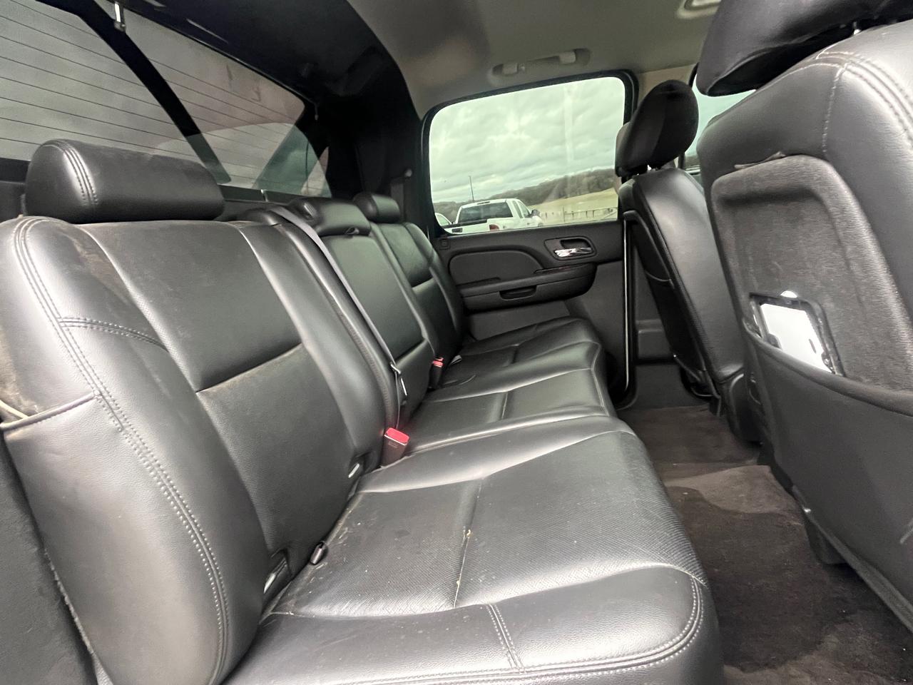 Chevrolet Avalanche  2011