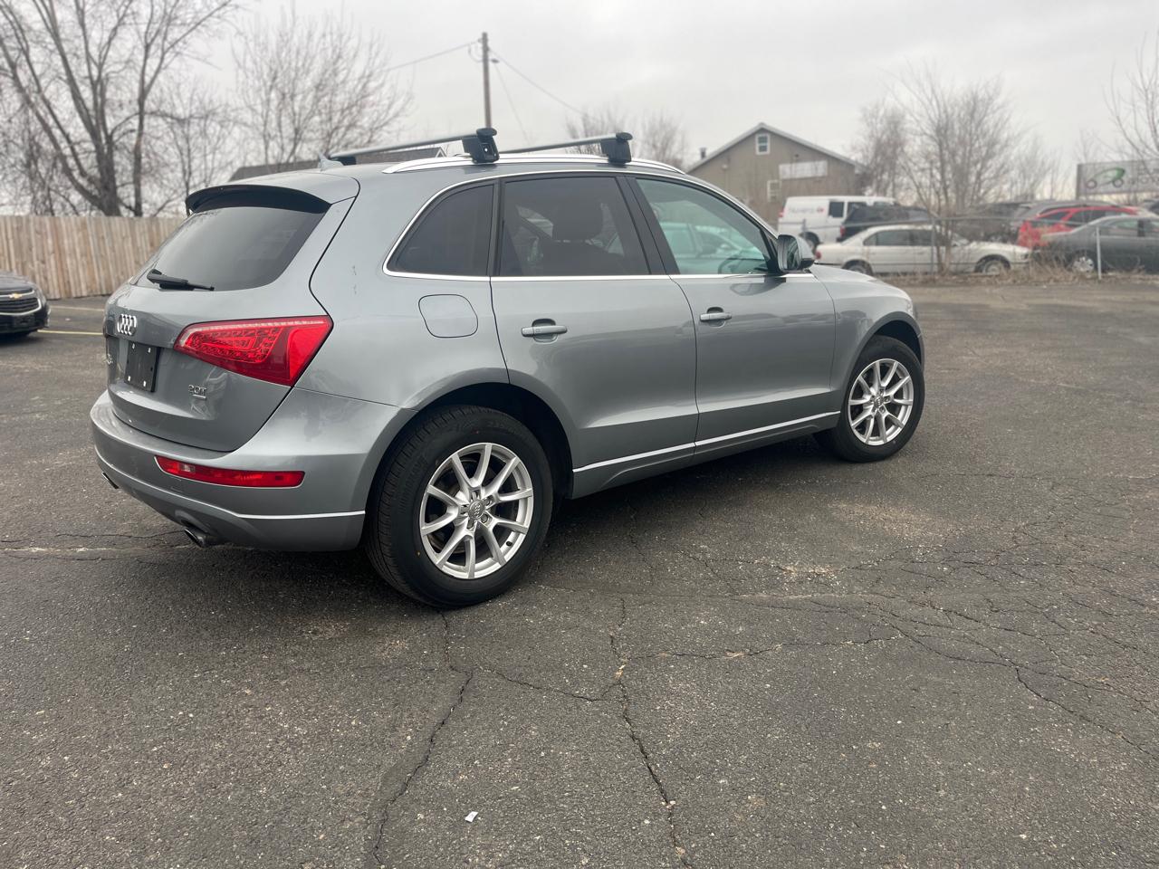 Audi Q5  2011