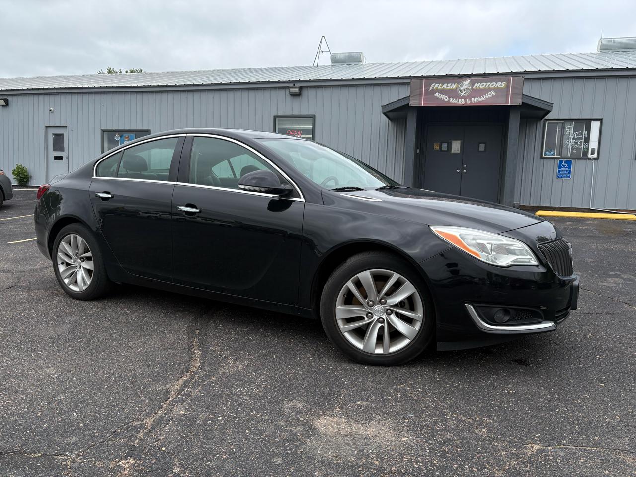 2014 Buick Regal Premium 1 Turbo 4WD's photo