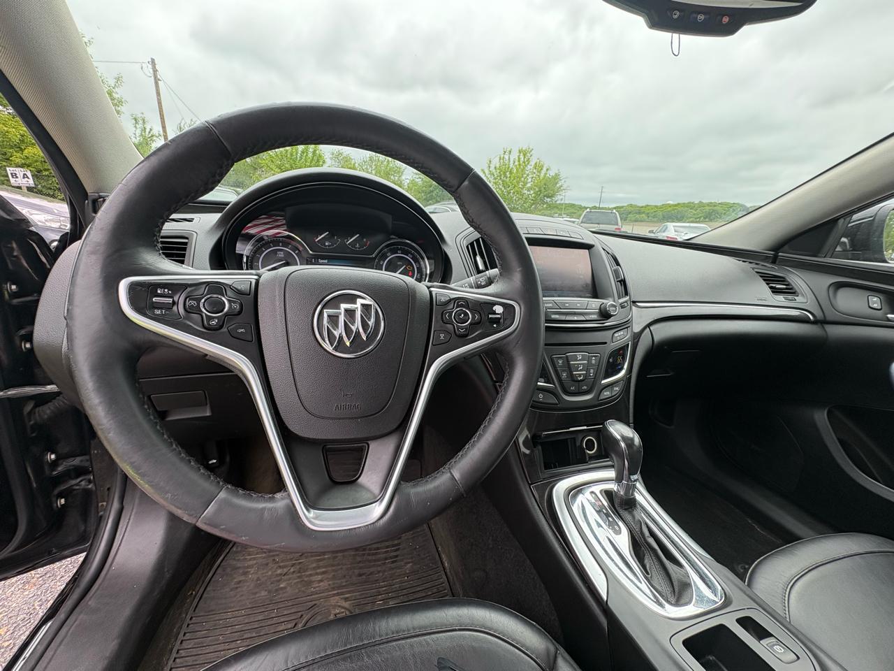 Buick Regal 4dr Sdn Premium I AWD 2014