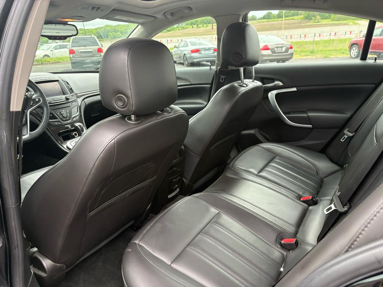 Buick Regal 4dr Sdn Premium I AWD 2014