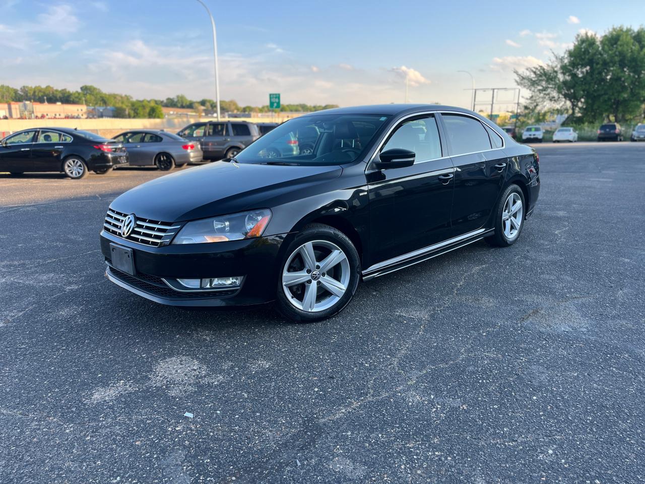 2015 Volkswagen Passat 4dr Sdn 1.8T Auto S PZEV