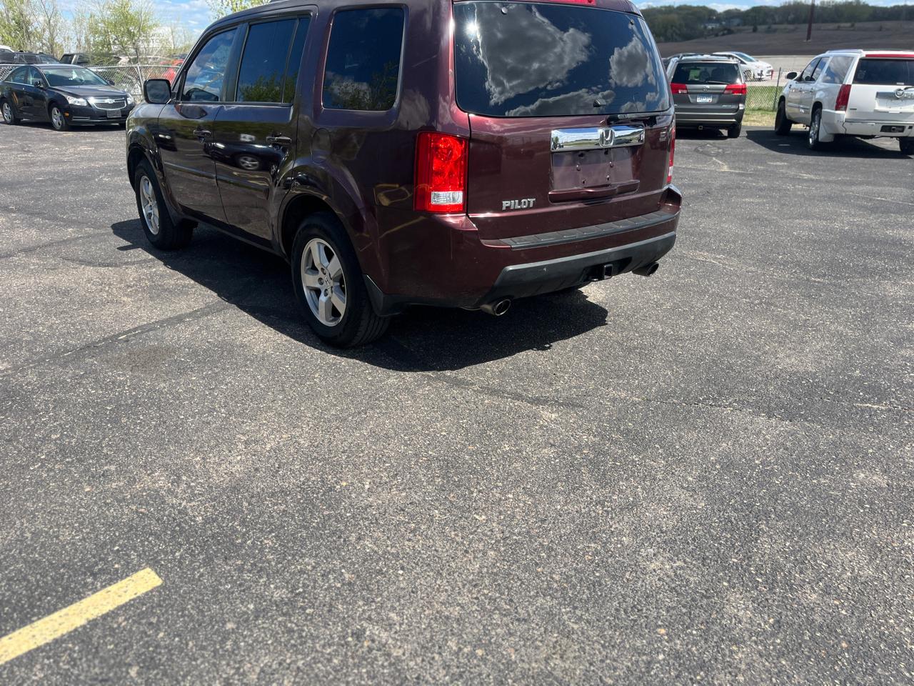 Honda Pilot 2WD 4dr EX-L 2011